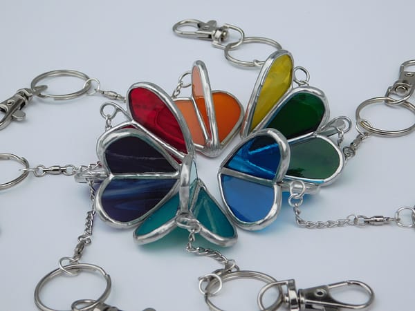 Stained Glass Spinner Heart Anxiety Keychains Mountain Woman Products